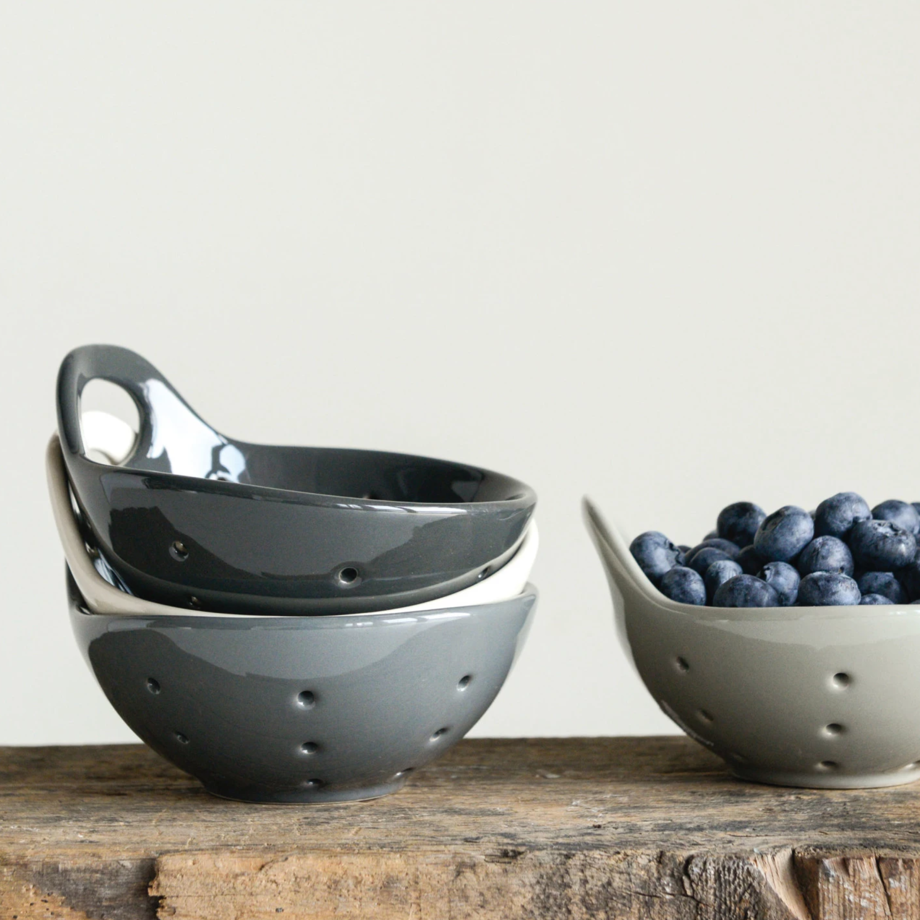 Handled Stoneware Berry Bowl