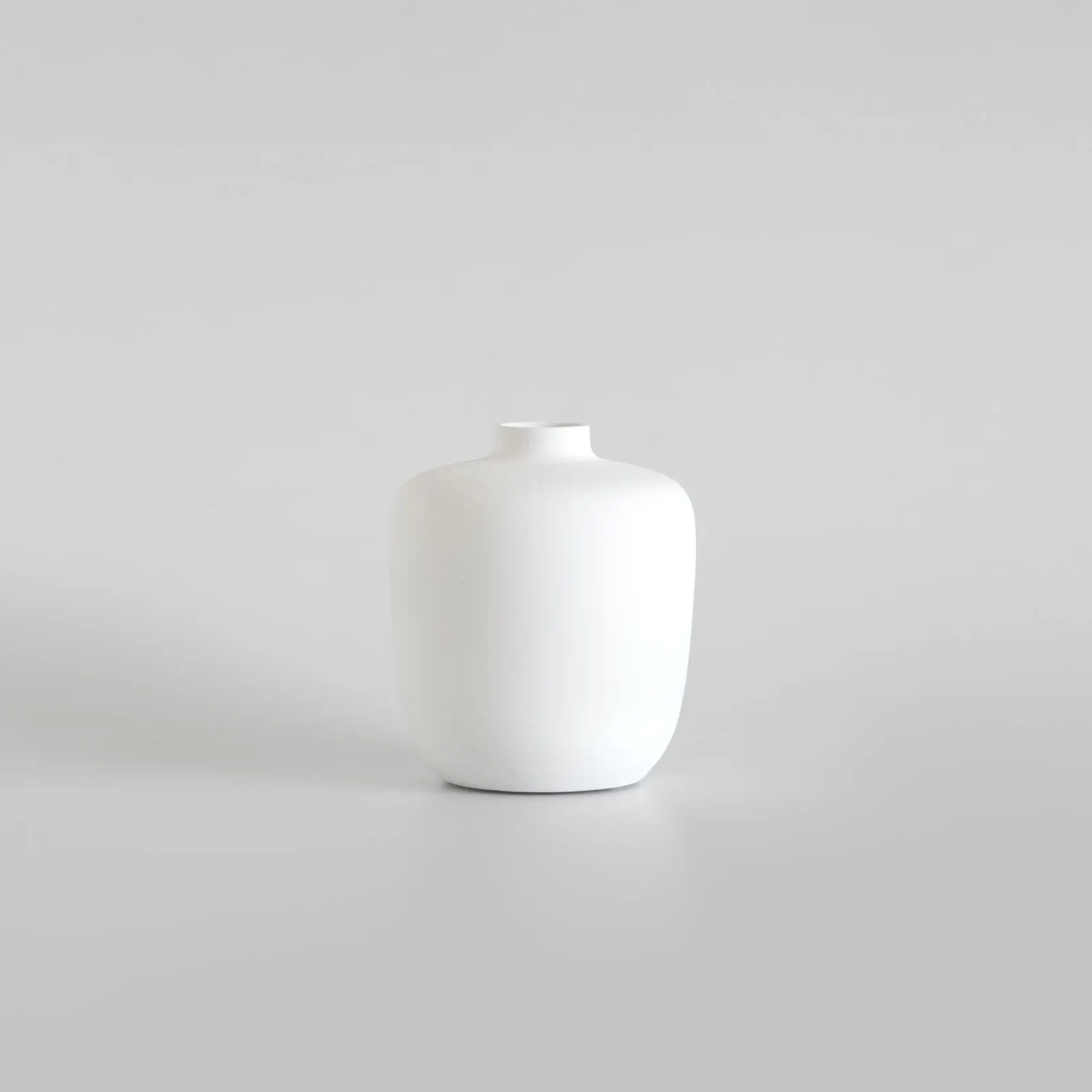 White Earthenware Vase 