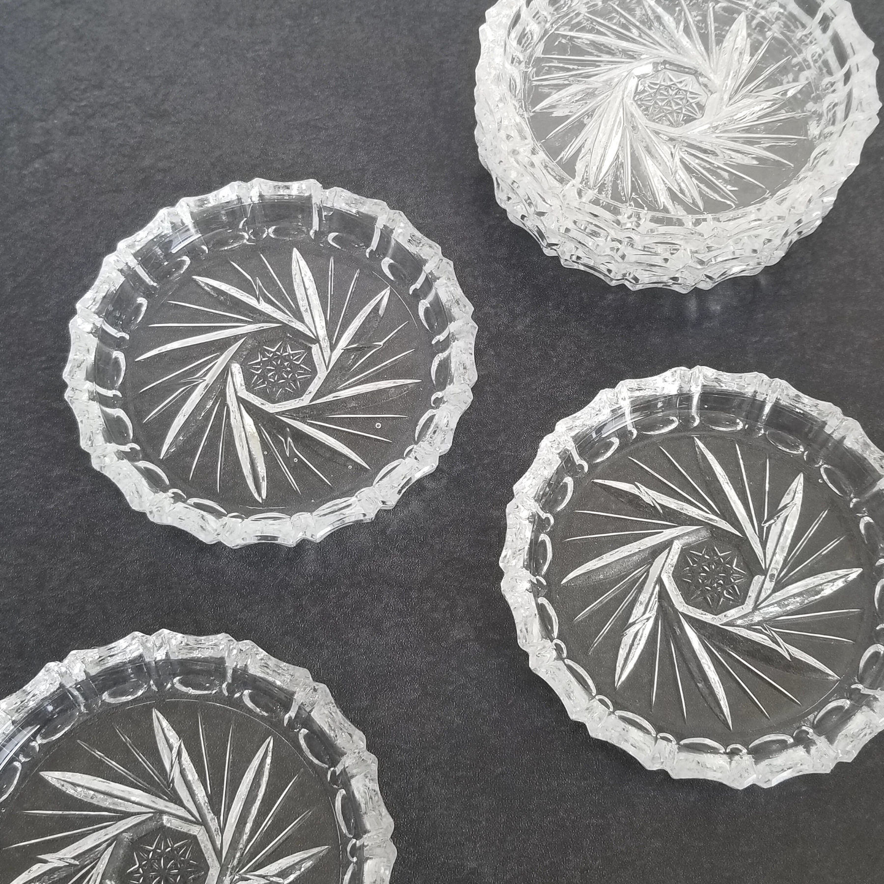 Star Pinwheel Cut Crystal/Glass Coasters Small Bubbles
