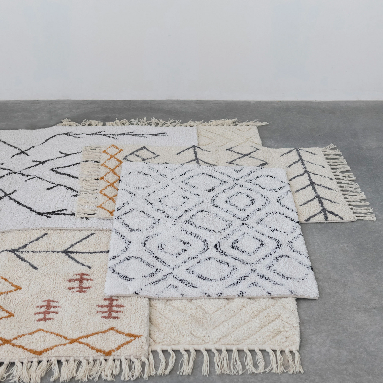 Tufted Bath Mat with Diamond Pattern