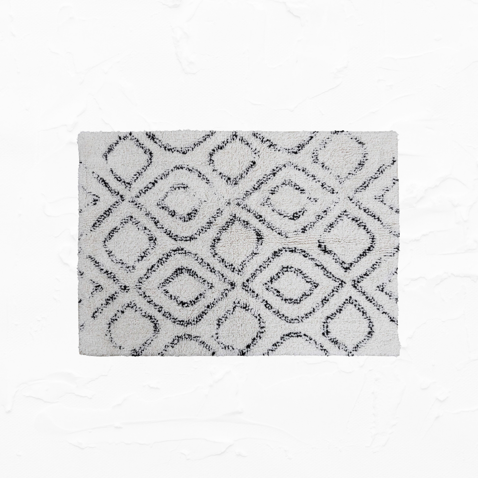 Tufted Bath Mat with Diamond Pattern