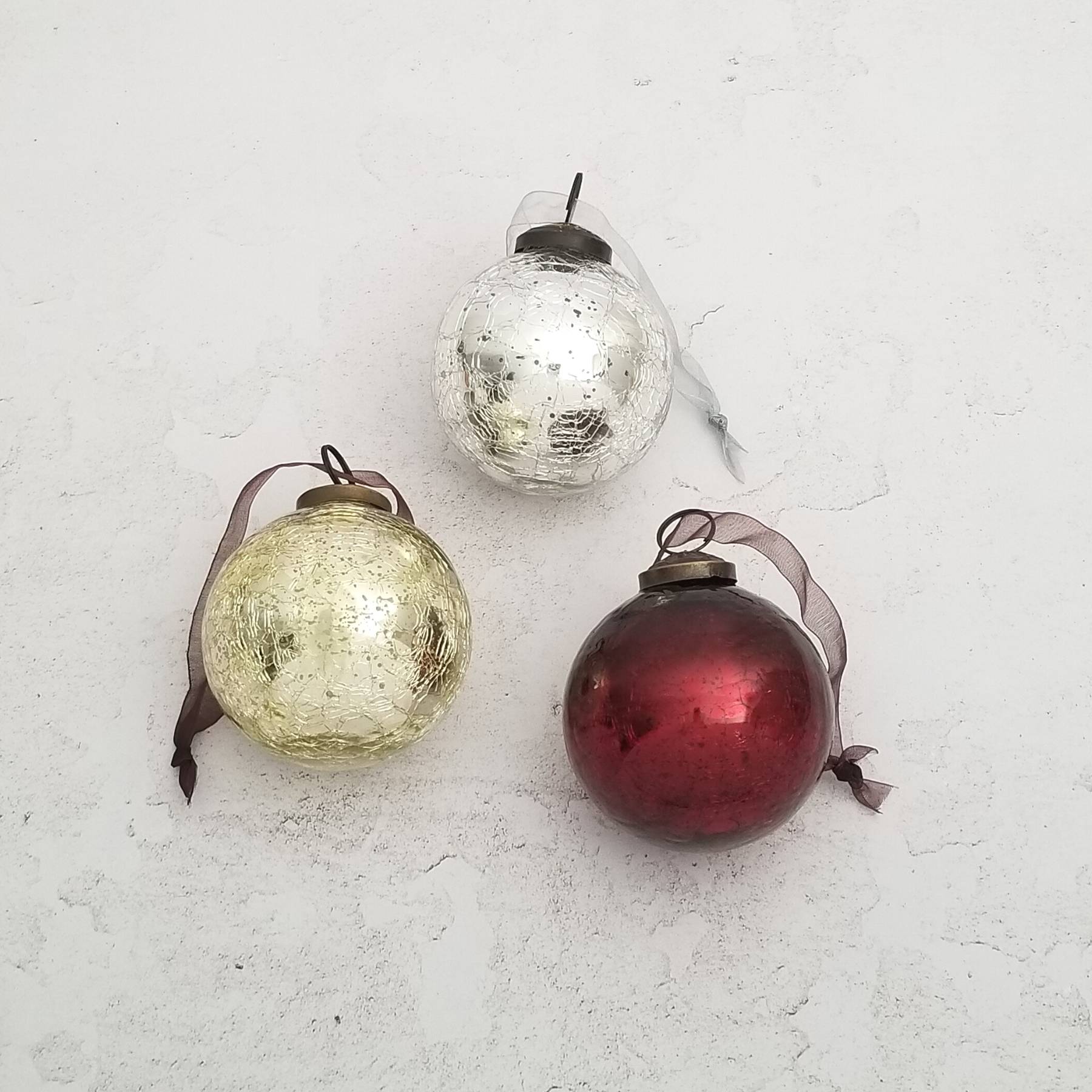 Traditional Crackle Glass Ornament (Set of 3)